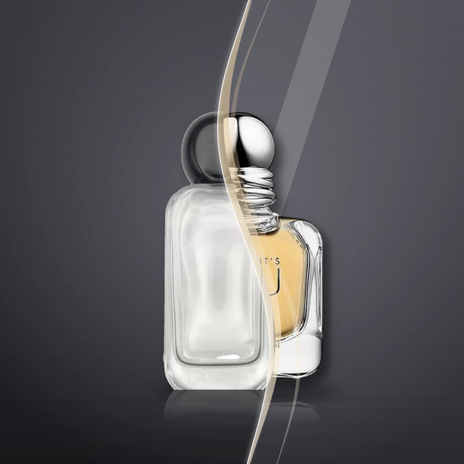 تركيبة شغف والعطر الأصلي BECAUSE IT'S YOU في صورة واحدة
